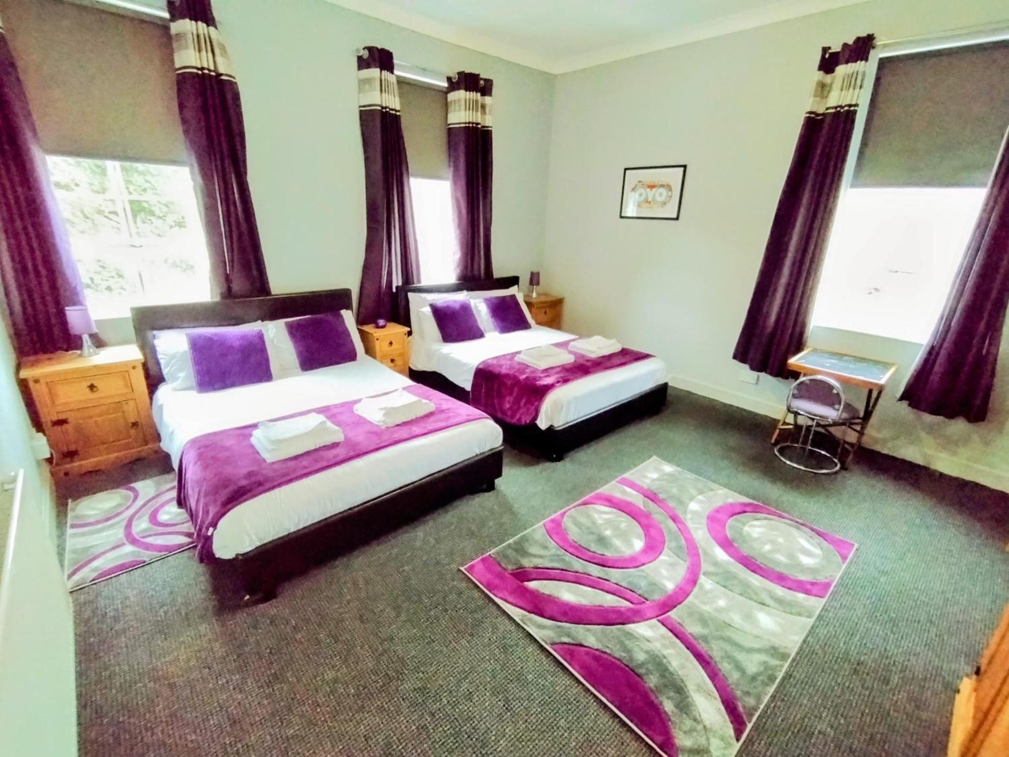 גרינוק Oyo Gin House Hotel מראה חיצוני תמונה