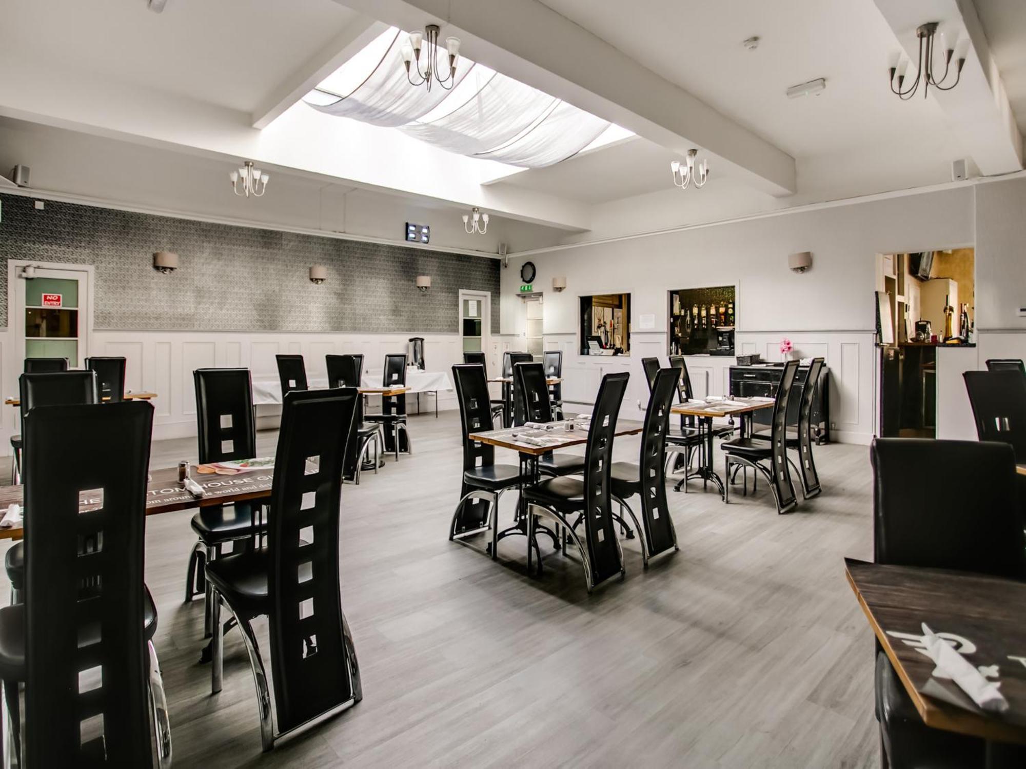 גרינוק Oyo Gin House Hotel מראה חיצוני תמונה
